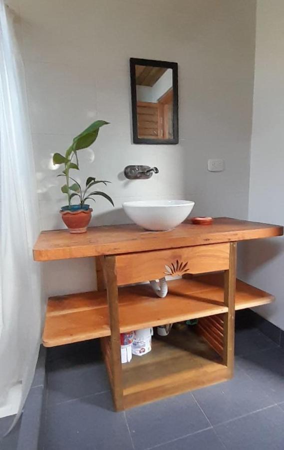 Kalaloo Point Villa Archibolds Екстериор снимка